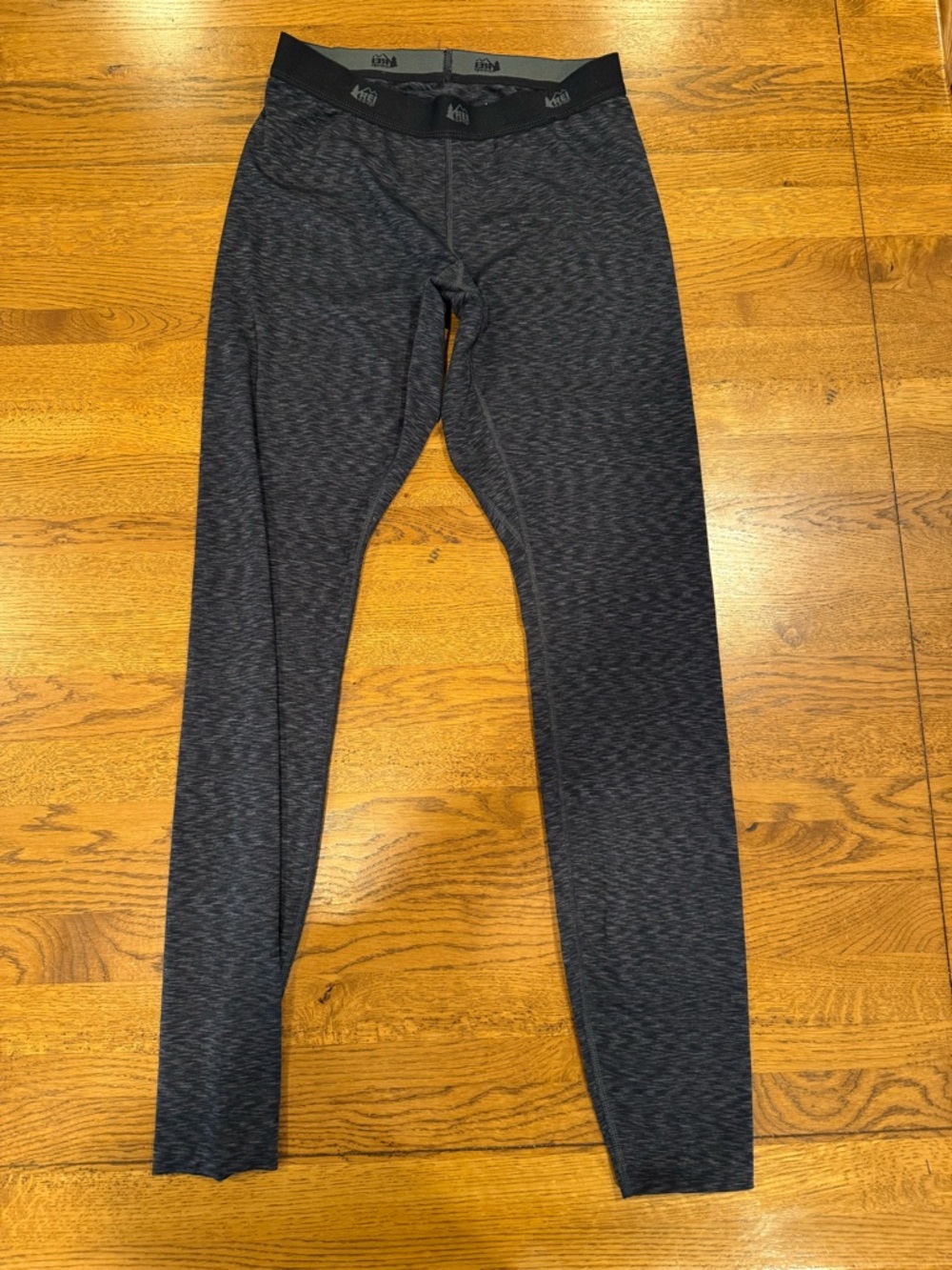 REI wilderness Women’s long underwear base layer Midweight leggings